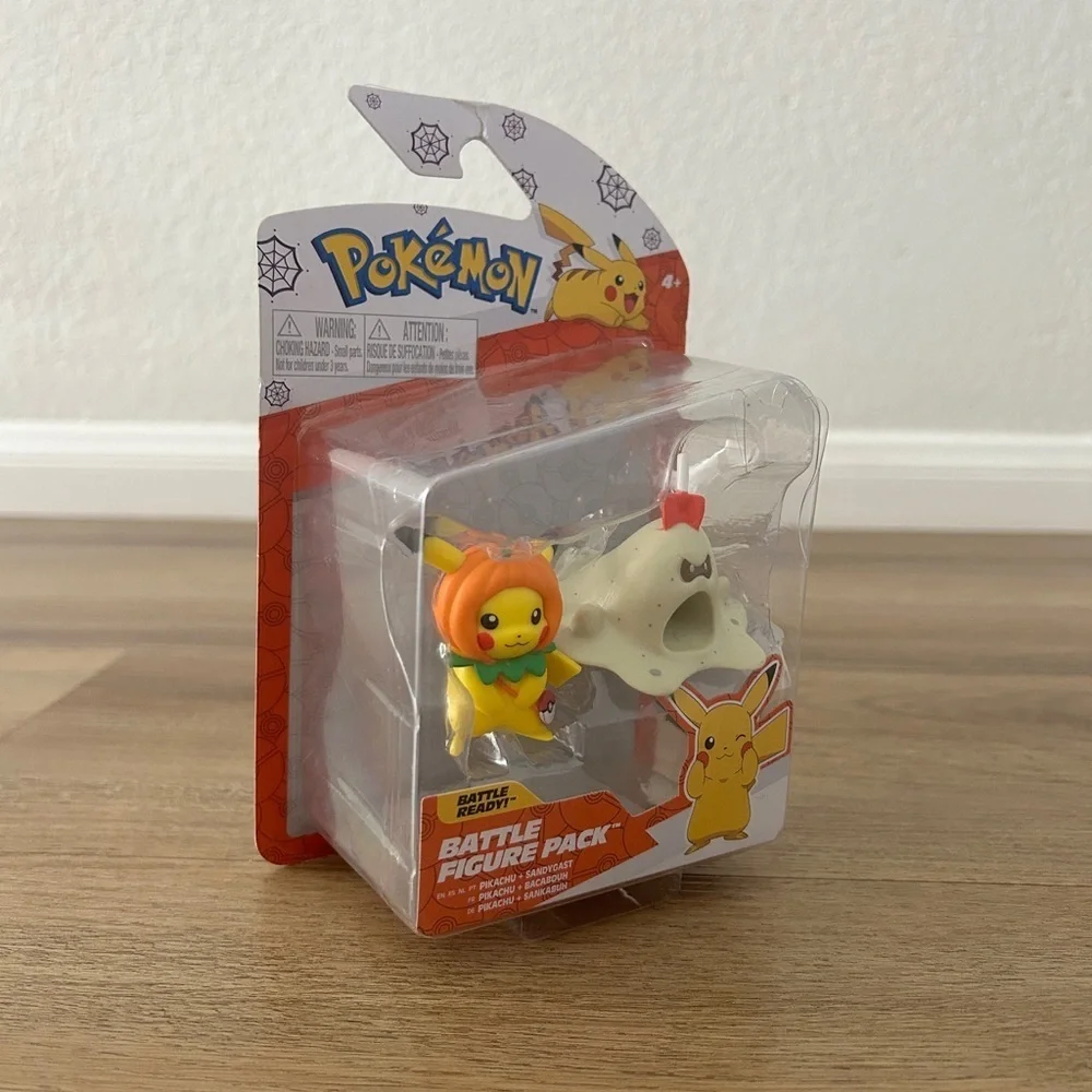 Pokémon Battle Figure Pack - Halloween Pikachu & Sandygast (Jazwares)- NWT